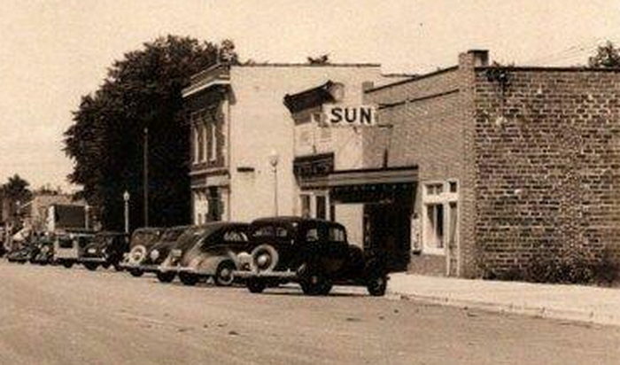 Sun Theatre - From Moviejs1944 At Cinema Treasures
